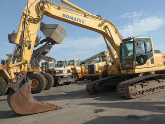 صورة ل 2006 كوماتسو PC240-8