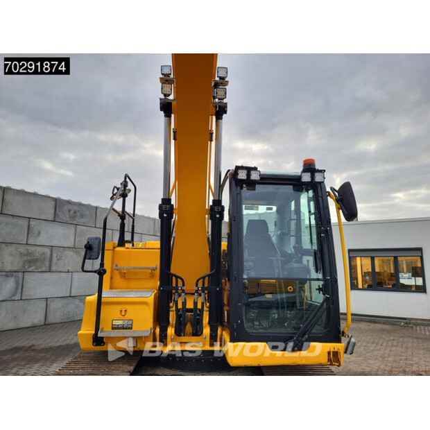 2021 جيه سي بي 131X L SV-43255883