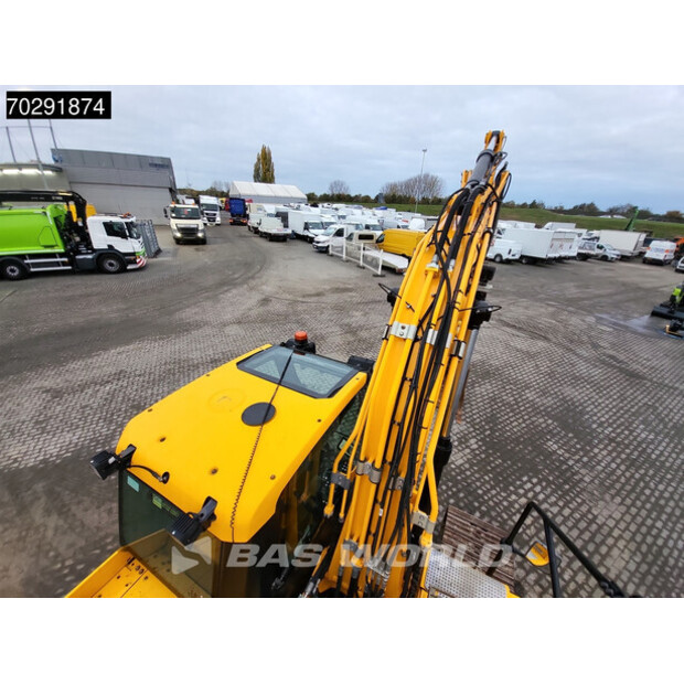 2021 جيه سي بي 131X L SV-43255891