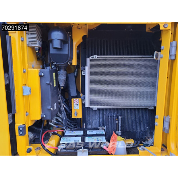 2021 جيه سي بي 131X L SV-43255898