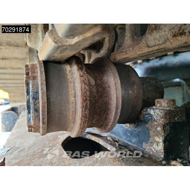 2021 جيه سي بي 131X L SV-43255903