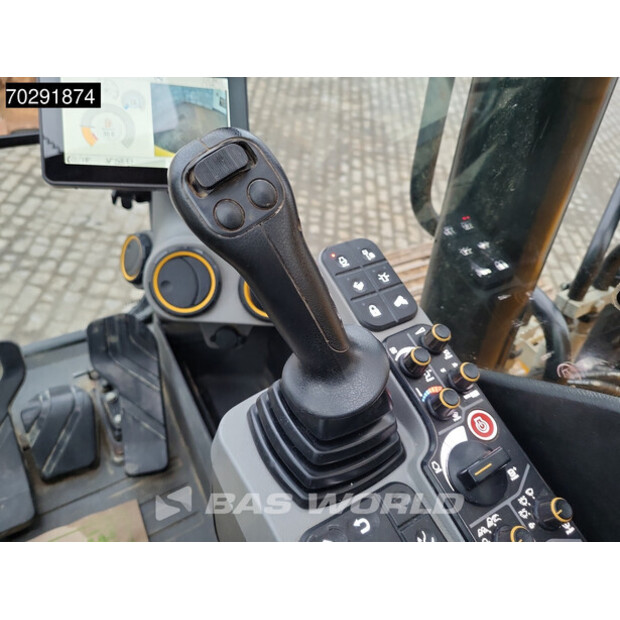 2021 جيه سي بي 131X L SV-43255907