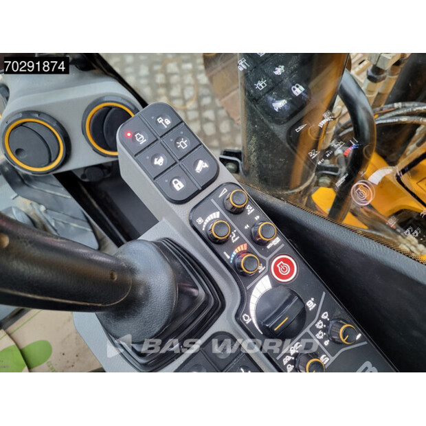 2021 جيه سي بي 131X L SV-43255909