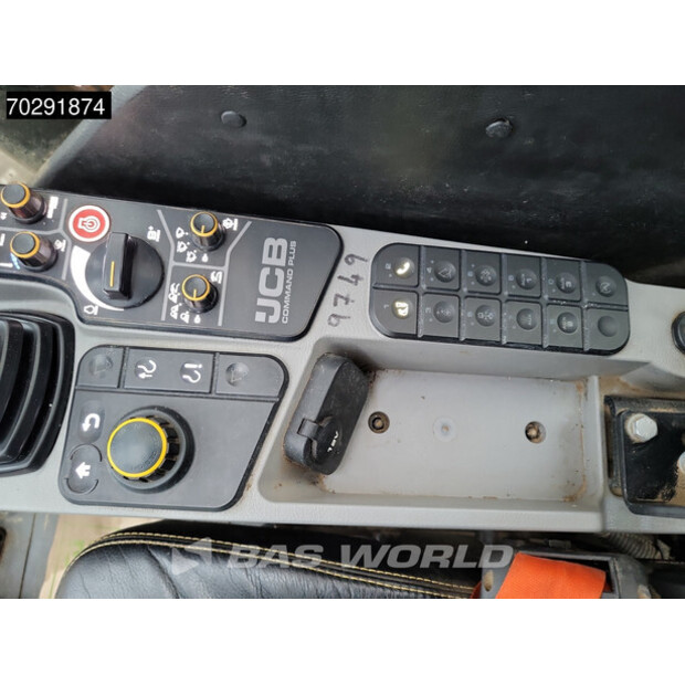 2021 جيه سي بي 131X L SV-43255910