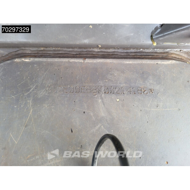 2019 فولفو ECR88D-43256015