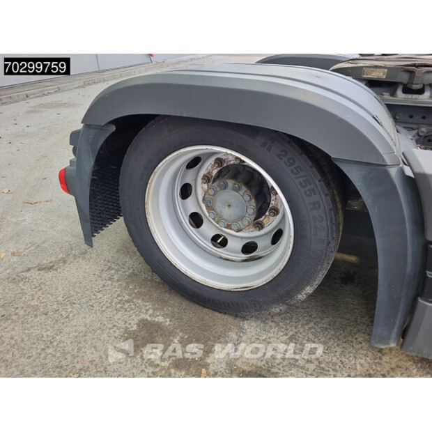 2022 Mercedes-Benz Actros 1842-43256136