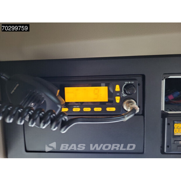 2022 Mercedes-Benz Actros 1842-43256155