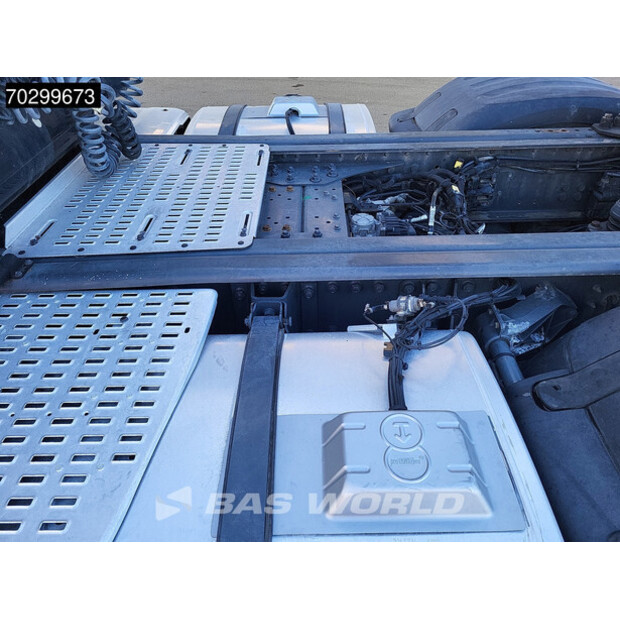 2019 داف XF 530-43256281