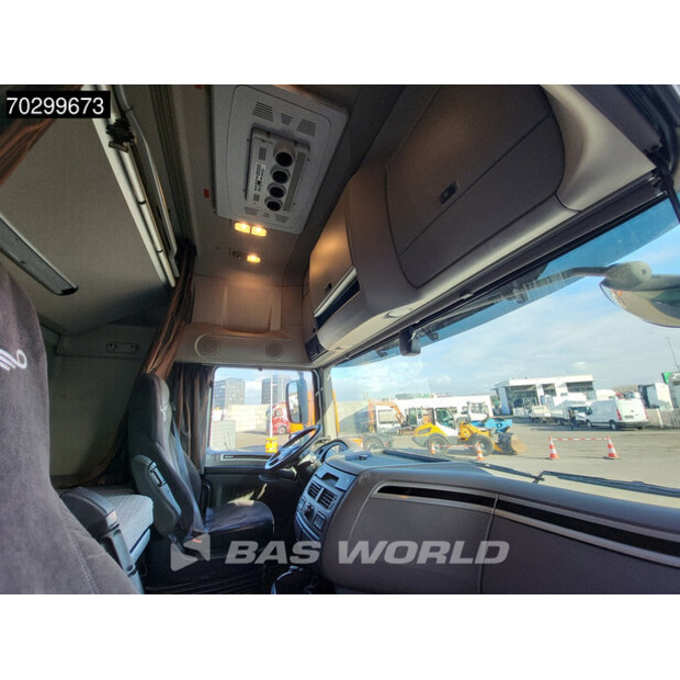 2019 داف XF 530-43256296