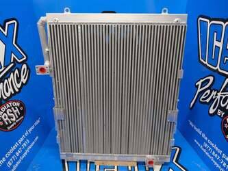 Image for Oil Cooler Volvo Used
