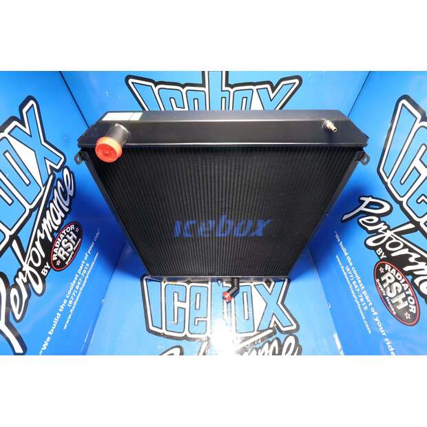 Radiator - Aluminum Volvo Used-43260243