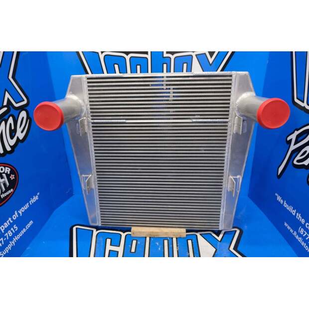 مبرد هواء الشحن بيرس مستعملة-43265060