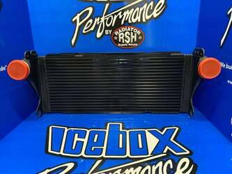 Image for SPARE PARTS Charge Air Cooler PETERBILT Used