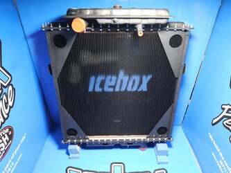 صورة ل قطع غيار Radiator-BOH بيتربلت مستعملة