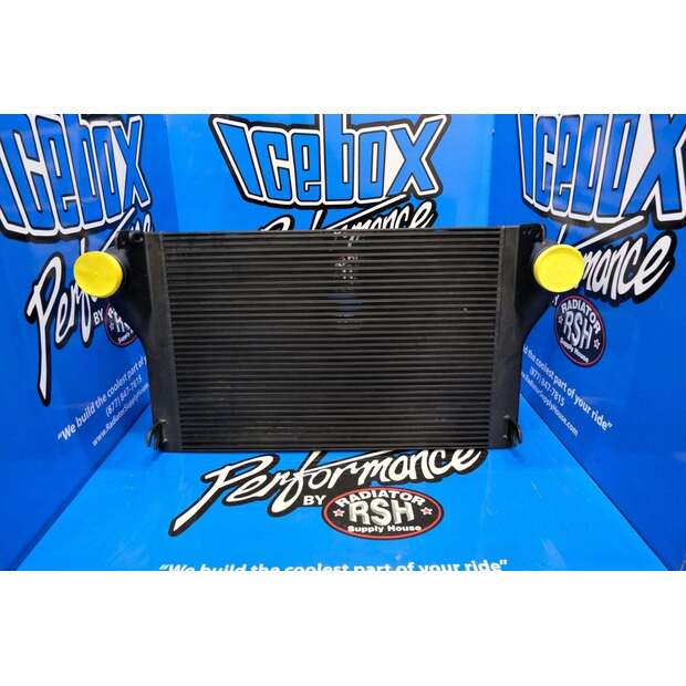 Charge Air Cooler PETERBILT Used-43273811