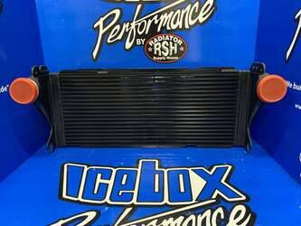 Image de Charge Air Cooler PETERBILT Used