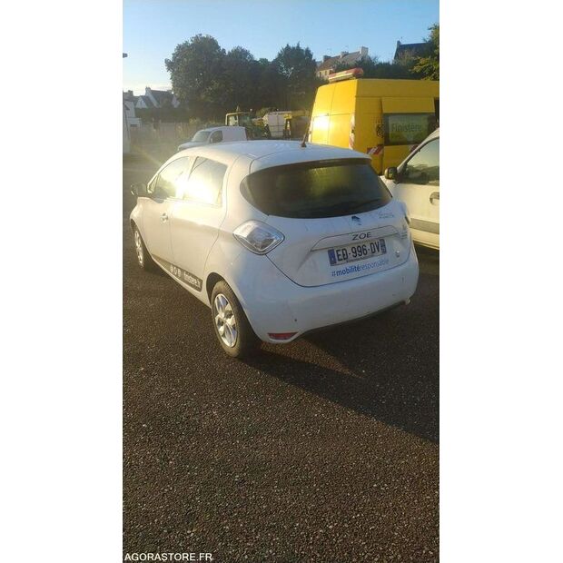 2016 رينو ZOE-43276685