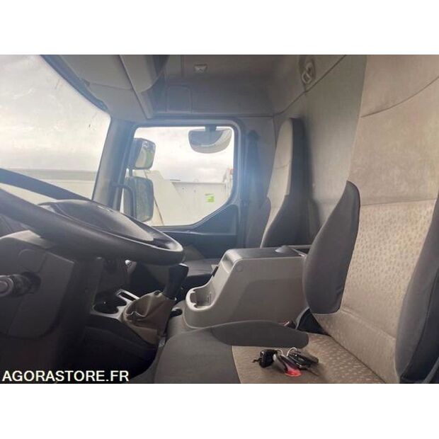 2012 رينو Midlum-43276792