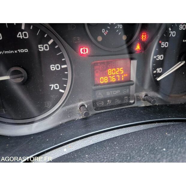 2012 Peugeot PARTNER-43277194