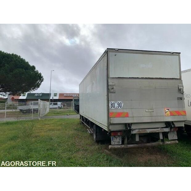 2004 رينو Midlum-43277284