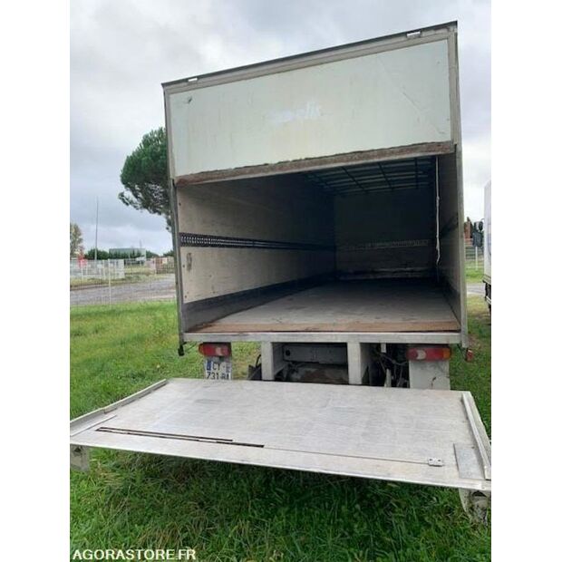 2004 رينو Midlum-43277285