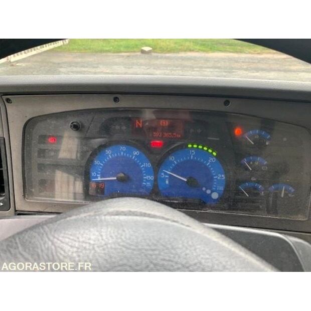 2004 رينو Midlum-43277286