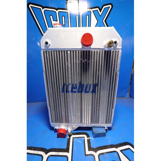 Radiator - Aluminum بيركنز مستعملة-43277890