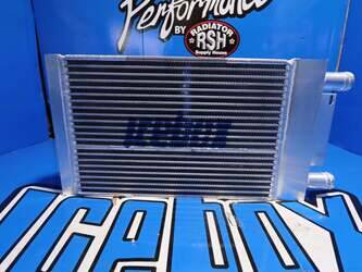 Image de Oil Cooler Monaco Used