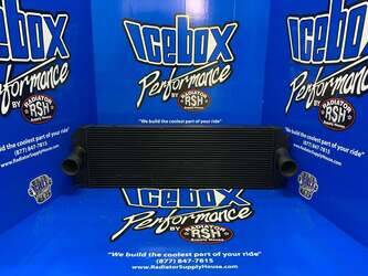 Image de Refroidisseur d'air de suralimentation Charge Air Cooler Monaco Used
