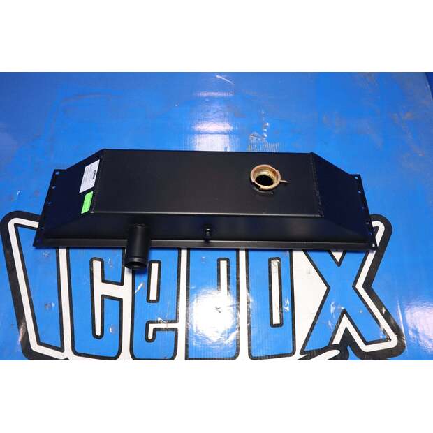 Radiator Components Mack Used-43279120