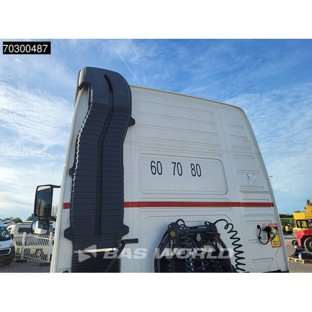 2017 فولفو FM500-43280074