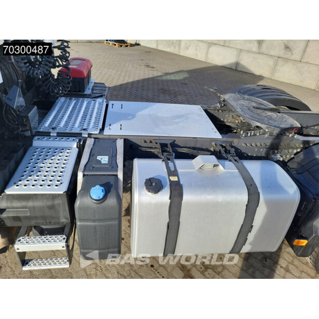 2017 فولفو FM500-43280078