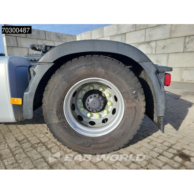 2017 فولفو FM500-43280079