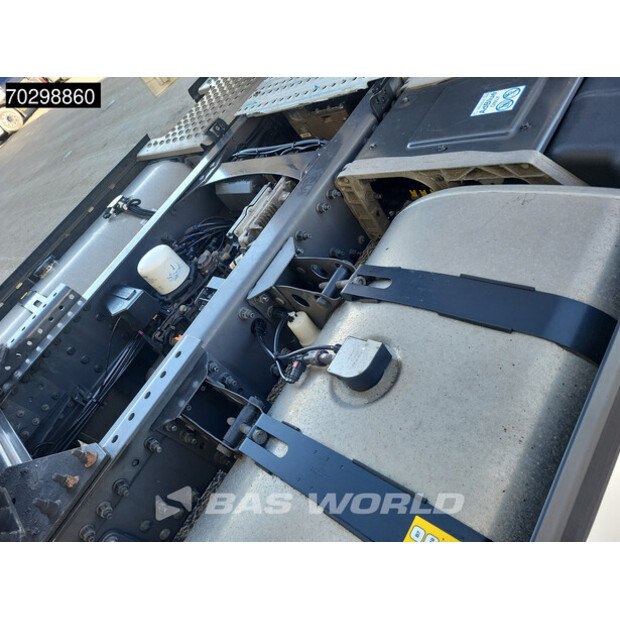 2023 فولفو FH500-43280230