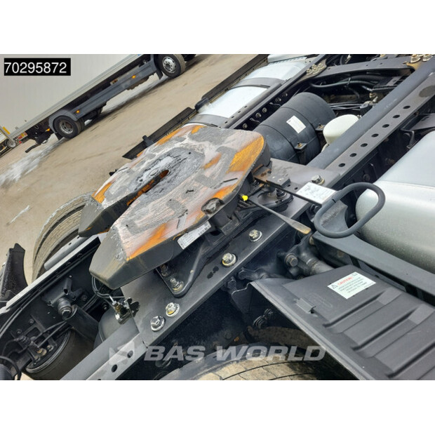 2022 Ford F-Max 500-43280501