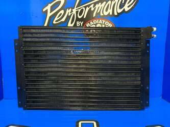 Image de Condenseur de climatisation Ac Condenser Mack Used