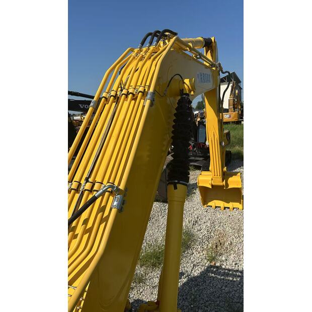 2024 Komatsu PC350-8-43281571