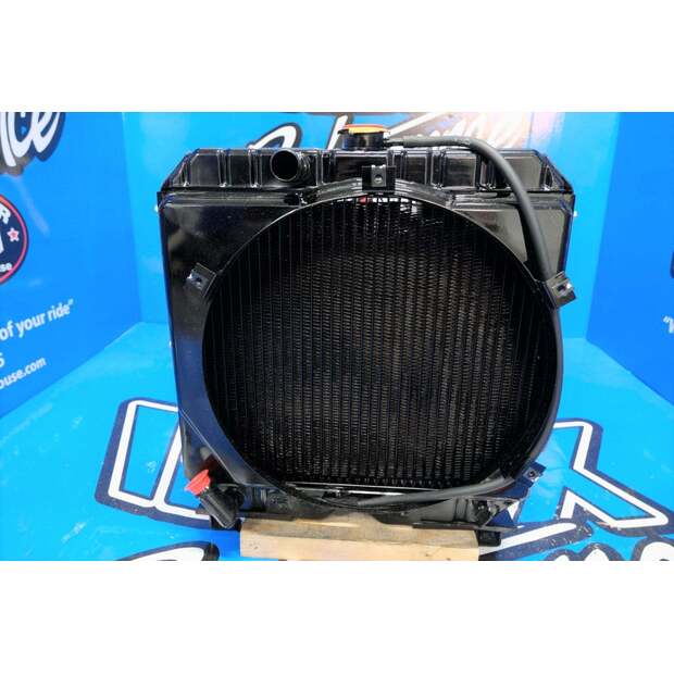 Radiator - Aluminum KUBOTA Used-43281734