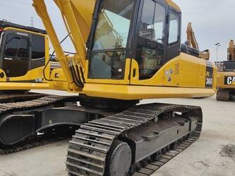 صورة ل حفارات 2023 كوماتسو PC360-7