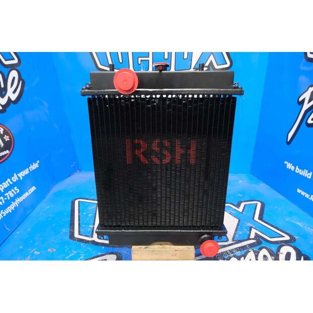 Radiator - Aluminum كوبوتا مستعملة-43281822