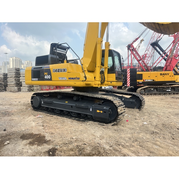 2023 Komatsu PC400-8R-43281890