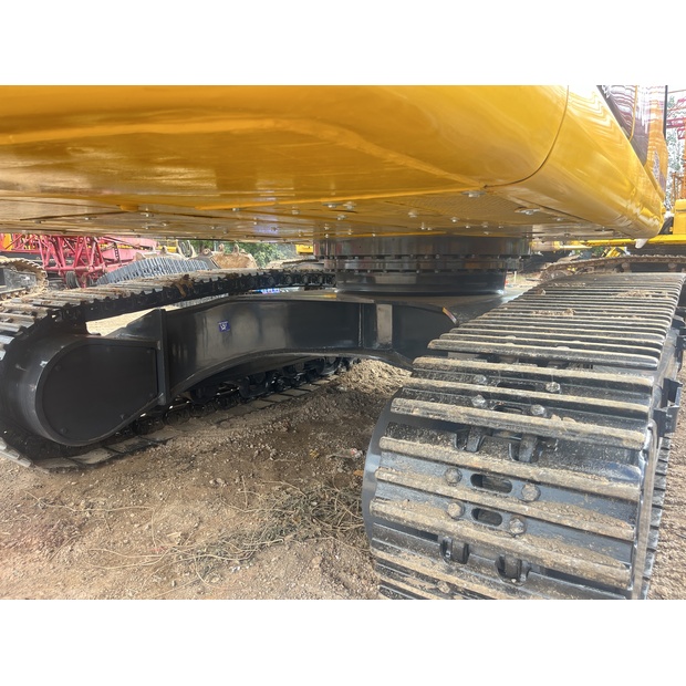 2023 Komatsu PC400-8R-43281891