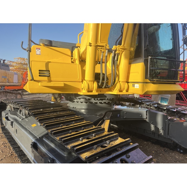 2022 كوماتسو PC450-8-43282047