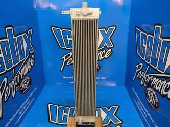 صورة ل مبردات الزيت أو إي إم مستعملة