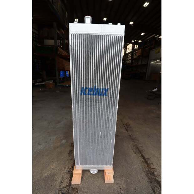 Radiator - Aluminum كوماتسو مستعملة-43282477