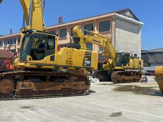 Image for 2016 Komatsu PC700-8