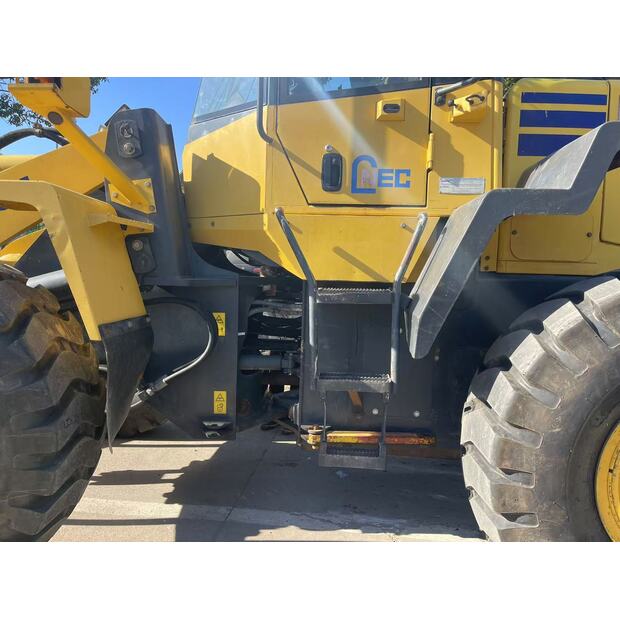 2022 Komatsu WA320-5-43282995