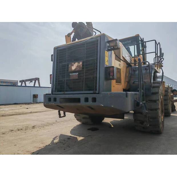 2018 كوماتسو WA600-6-43283212