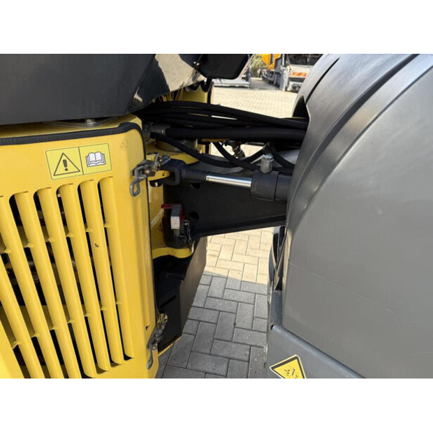 2006 BOMAG BW151AD-4-43284562