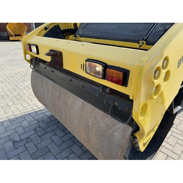 2006 BOMAG BW151AD-4-43284576